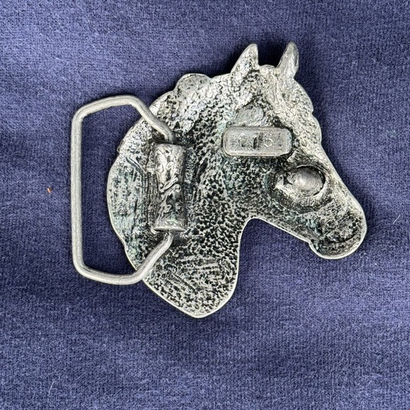 Vintage Stallion Mustang Horse Head Figural Cutout Pewter Belt Buckle - Picture 2 of 2